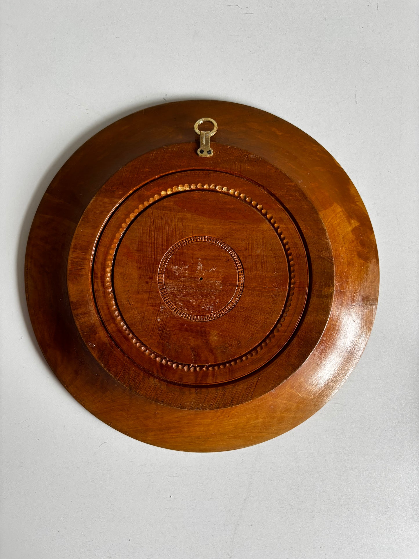 Vintage Wooden Decorative Plate (24 cm)