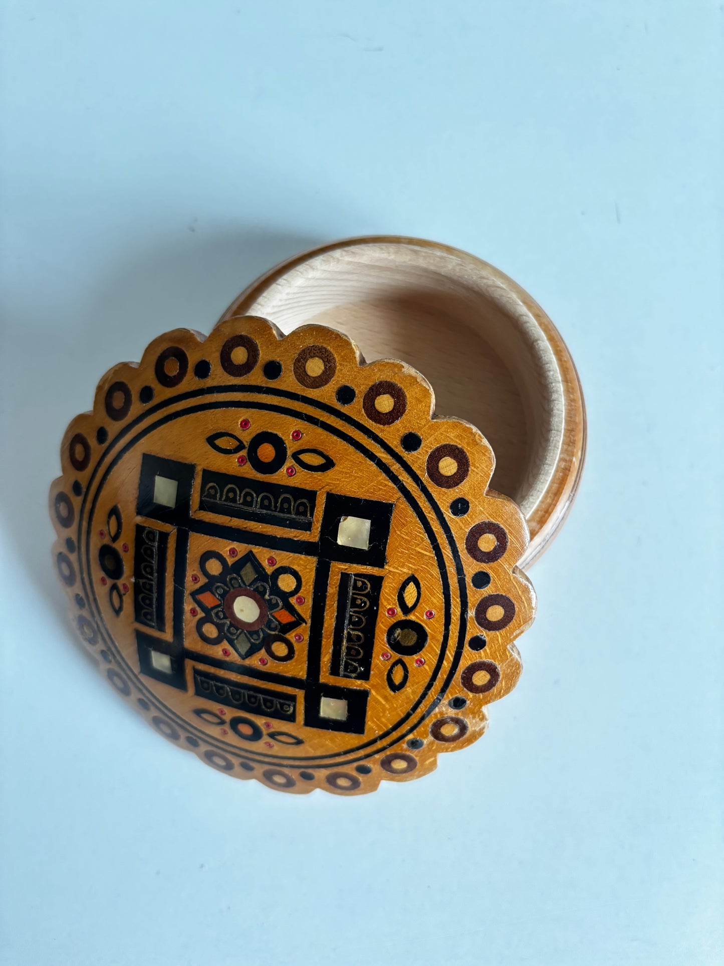 Vintage Inlay Jewellery Box