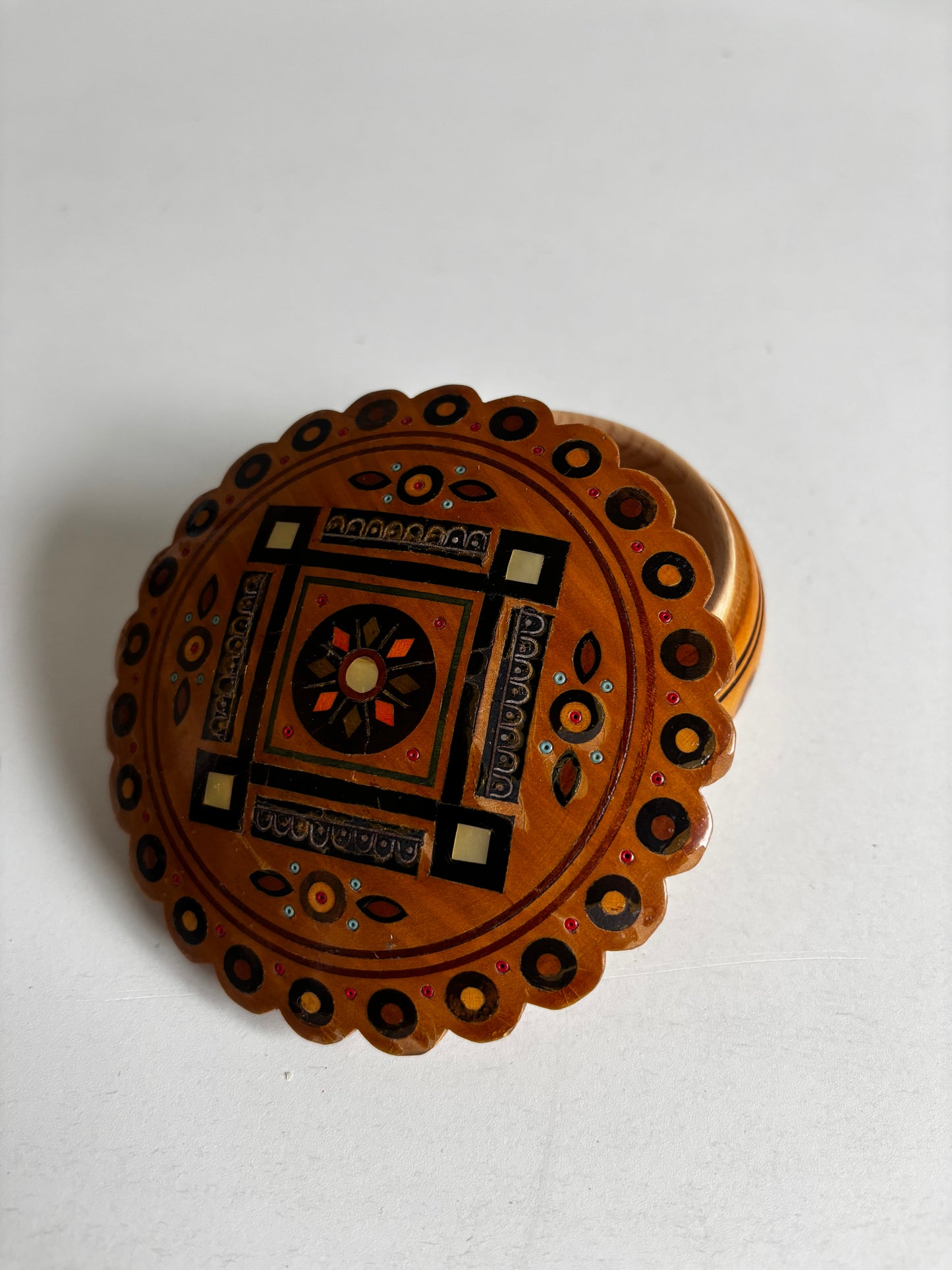 Vintage Inlay Jewellery Box